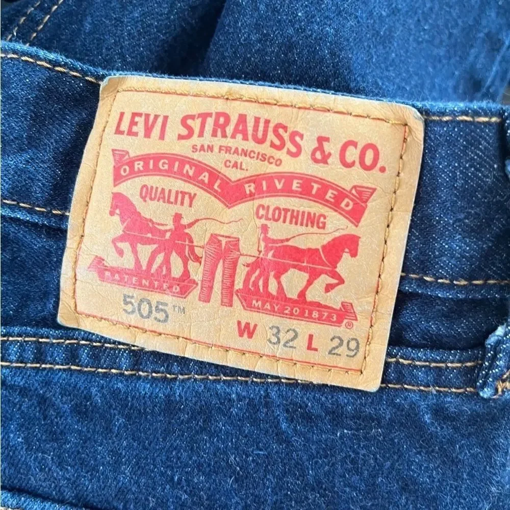 Levis levi men